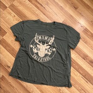 Show me your mumu large Green Graphic Tee with Ski Patrol Design